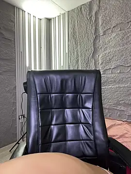 KaitlynLoveCam live sex cam