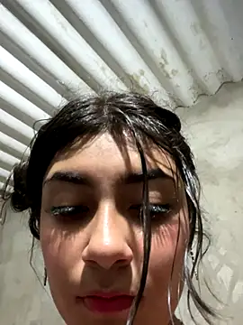 Sweed-virgin-pussy live sex cam