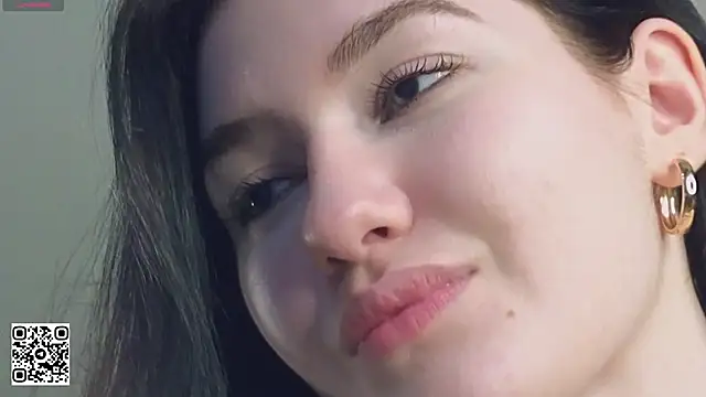 aveloria live sex cam