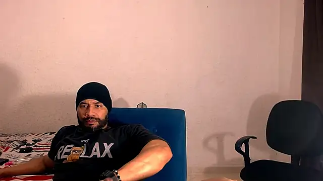 musclehetero's cam snapshot