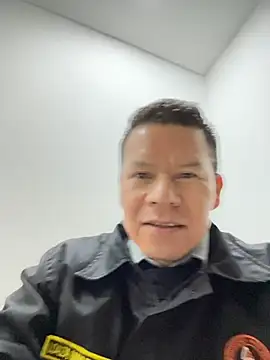 Manu0586's cam snapshot