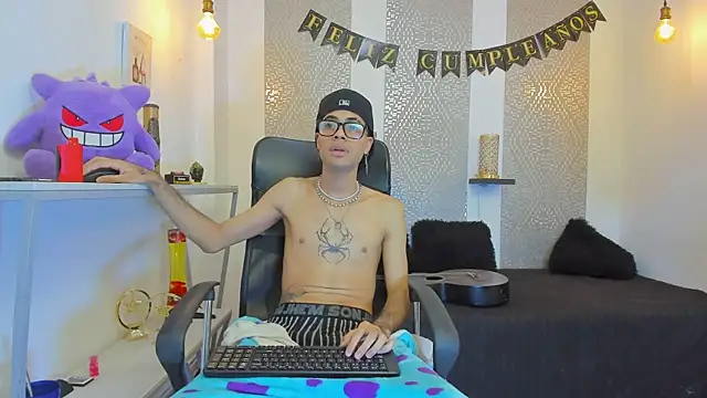 JacobBlackwell_'s cam snapshot