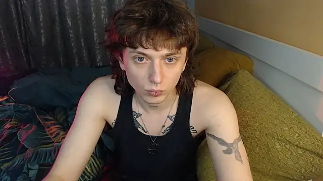 g1vememoney's cam snapshot