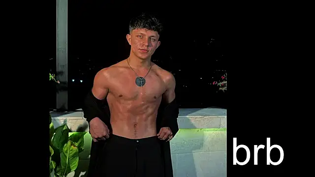 jamesgolden_'s cam snapshot