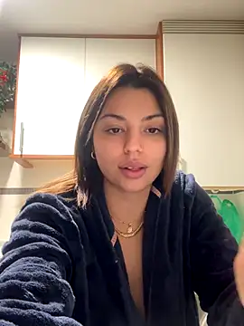 Noeliagglow live sex cam