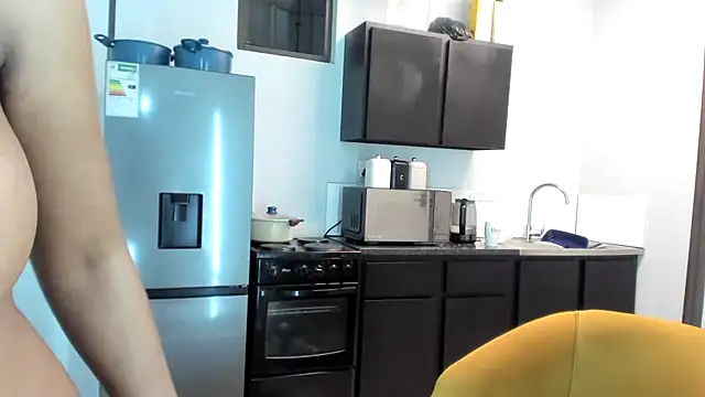 ConnieSmall24 live sex cam