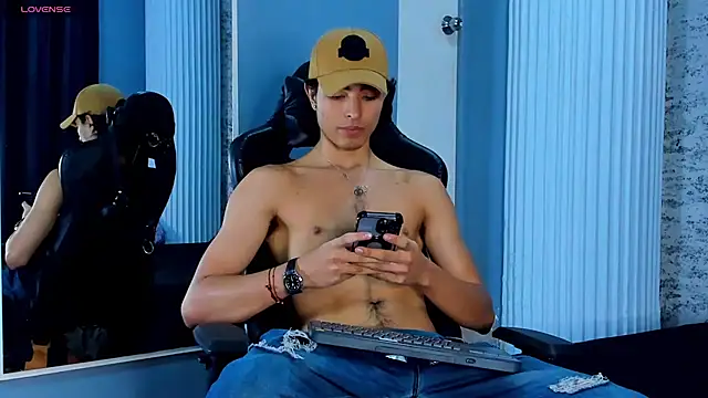 JoshRashfordd's cam snapshot