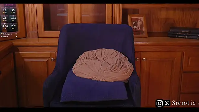 _srerotic's cam snapshot