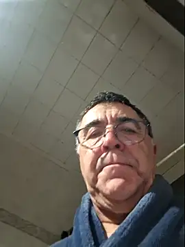 darialmas's cam snapshot