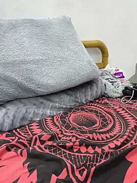 yazin19 live sex cam