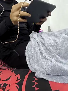 yazin19 live sex cam