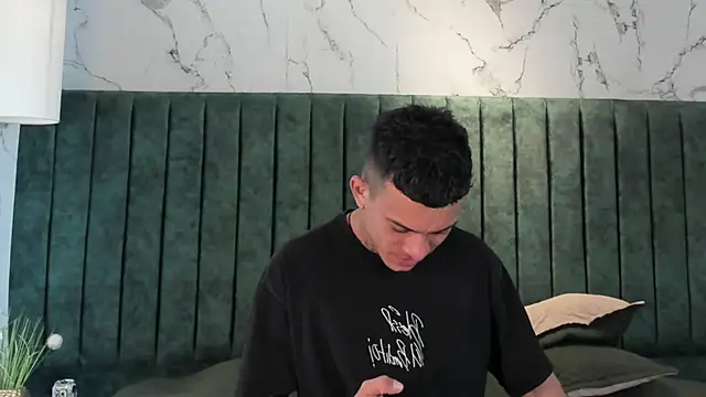 MrJustin_ live sex cam