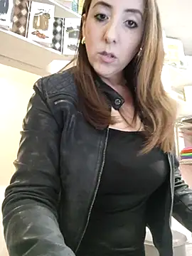 Mia_Novikov live sex cam