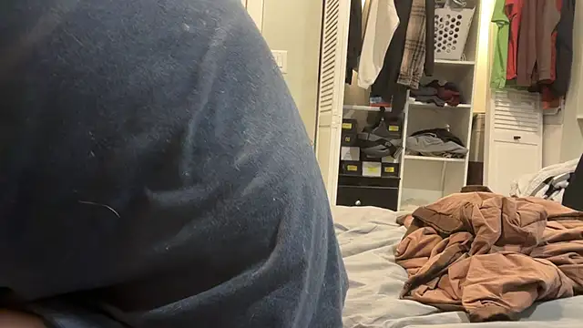 Novvikk88 live sex cam