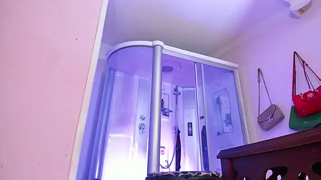 sexy-luna-star-ts live sex cam