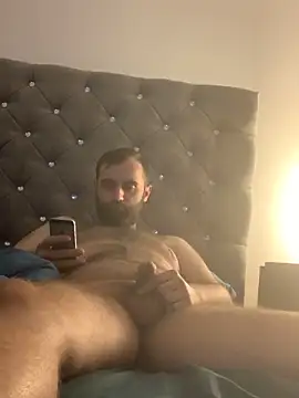 Hornymale247's cam snapshot