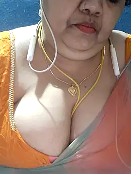 tamilthanushri live sex cam