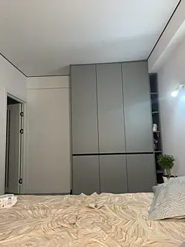 CurlyLara live sex cam