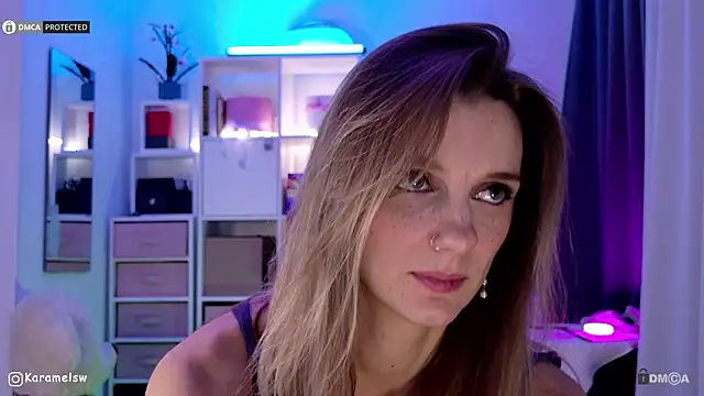 Karamelsw_ live sex cam