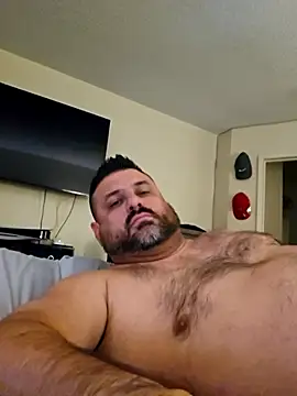 Roddog18 live sex cam