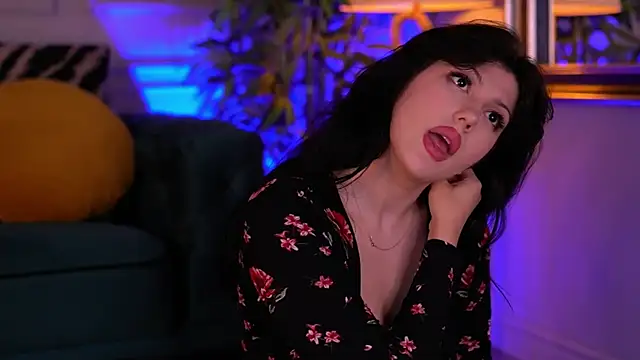 AlenaCapricious live sex cam