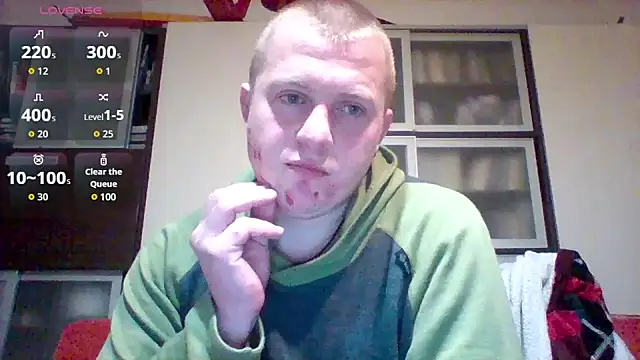 Matttthees live sex cam