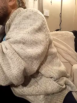 teekoine1's cam snapshot