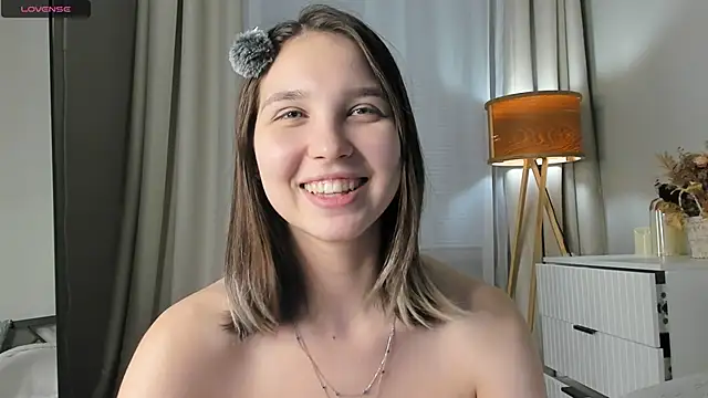 ErinBissonnette live sex cam