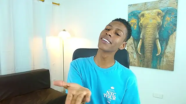 maiki18_'s cam snapshot