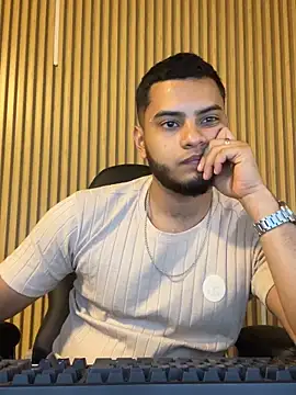 Tiler_wolker's cam snapshot