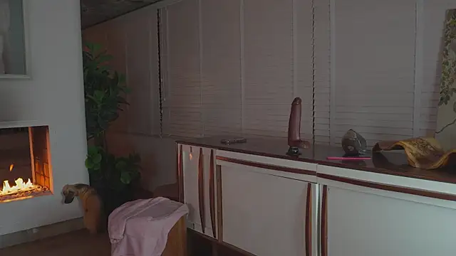 nuryforerogh_ live sex cam