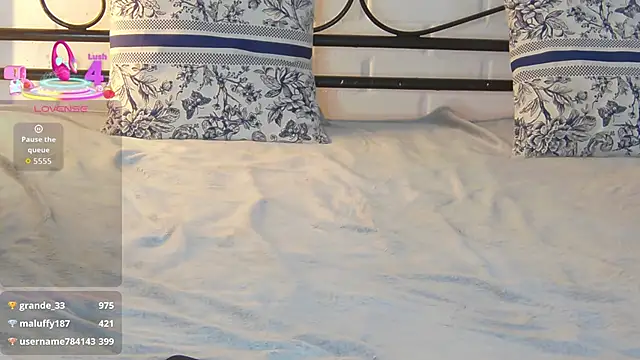 KarnetJ live sex cam