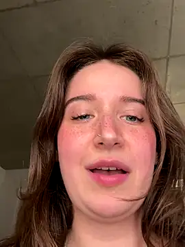 nerdynina live sex cam