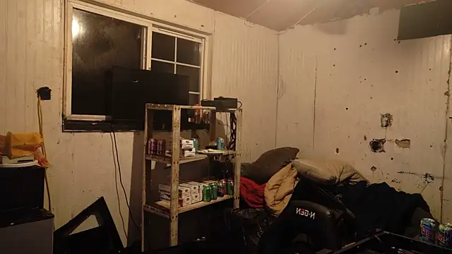 nuttyking2022 live sex cam