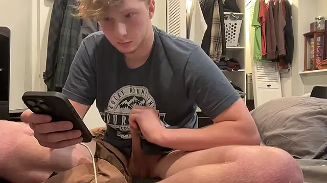 Novvikk88 live sex cam