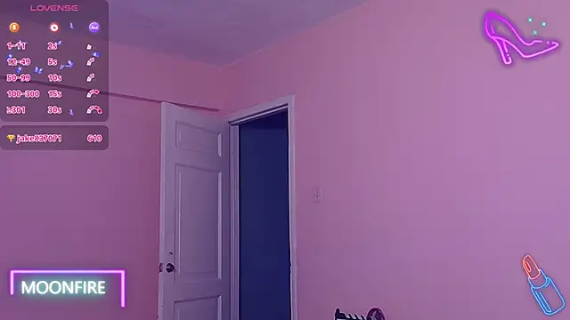 moonfiredancer live sex cam