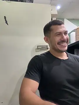 DARG_17's cam snapshot