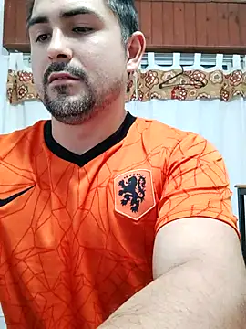 Bradd_32's cam snapshot