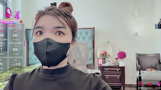 Caryln-Bun live sex cam