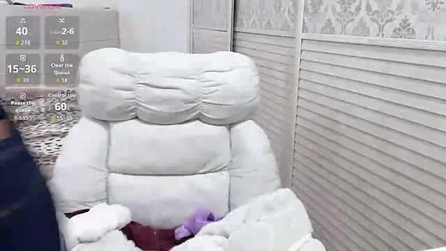 Holiland live sex cam