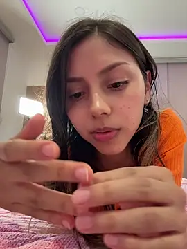 MissBecka_ live sex cam