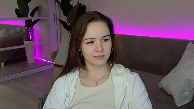 LindaRobertz live sex cam
