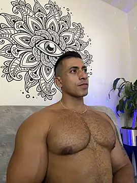 aaroncolombia live sex cam