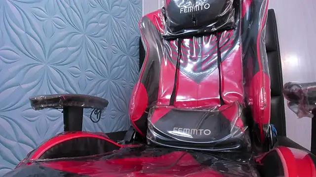 Milk_max_18 live sex cam