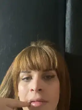 nicollylazulli live sex cam