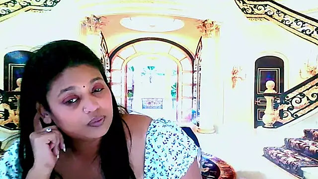 IndianYummy live sex cam