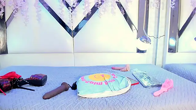 NallyMax1 live sex cam