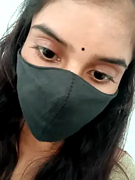 Aaisha-16 live sex cam