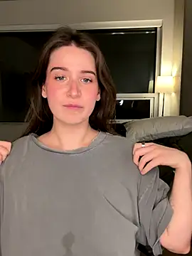 nerdynina live sex cam