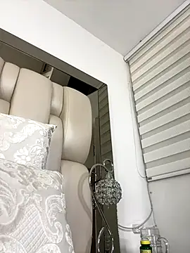 ALISSON_FOXXX1 live sex cam